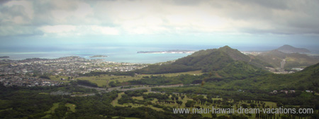 Honolulu Attractions Nuuanu Pali Lookout Honolulu Attractions Nuuanu Pali Lookout